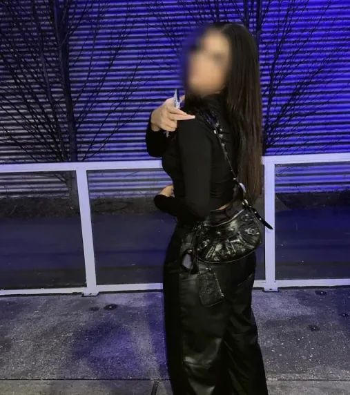 Alessandra, 19 anni